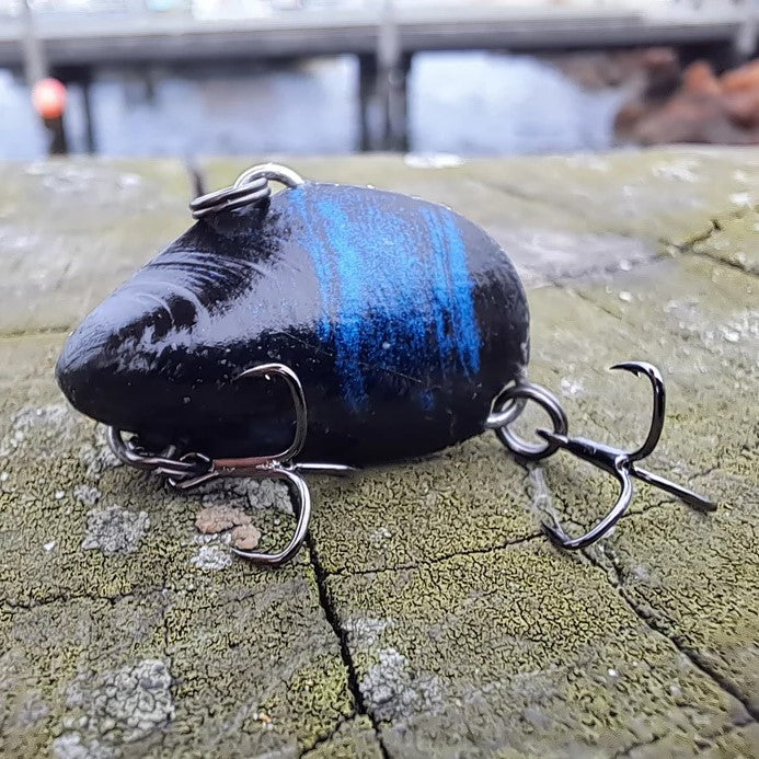 Outback Breamer Baits Lil Muss 28mm 3g Black / Blue