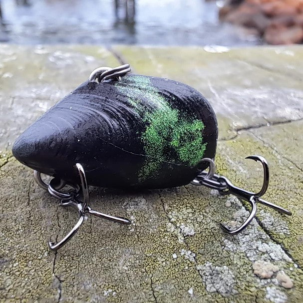 Outback Breamer Baits Lil Muss 28mm 3g Black / Green