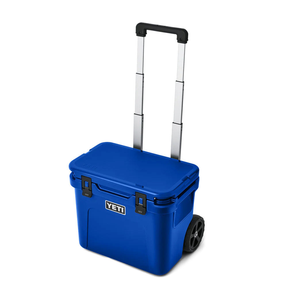 Yeti Roadie 32 Wheeled Royal Blue