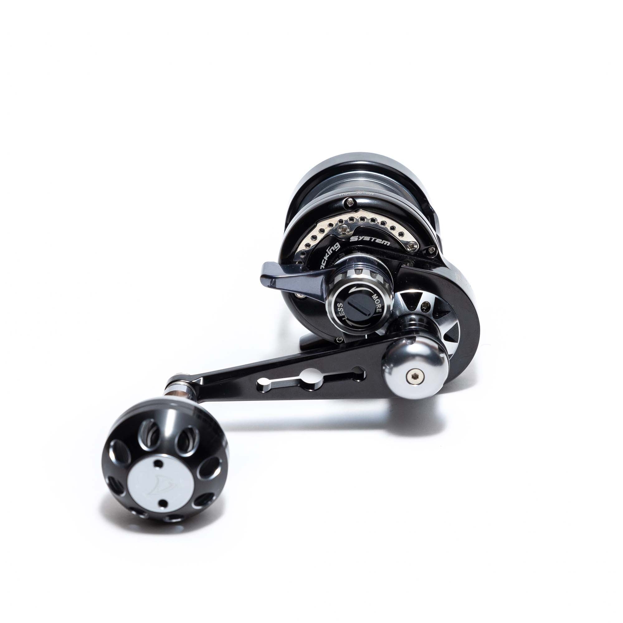 Jigging Master Powerspell PE2 Right Handed Black Silver