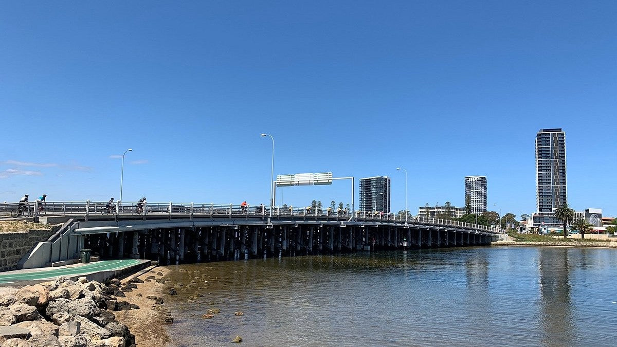 Canning Bridge Perth panoramic view - popular black bream fishing spot on the Swan River