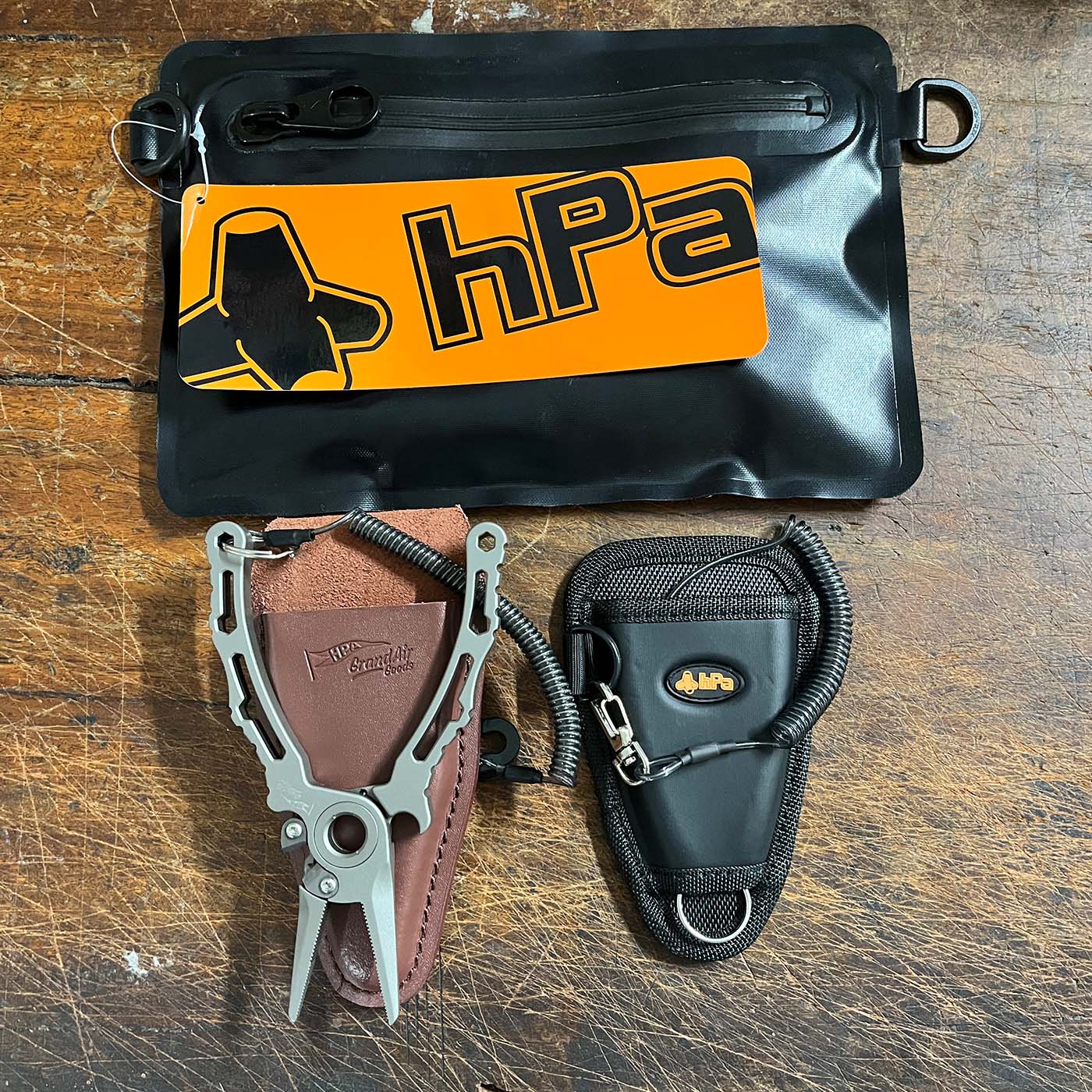 HPA HPA Grand Air Titanium Pliers 6.5 - with Spare Cutters Sheath and Zip 68 Bag - side view