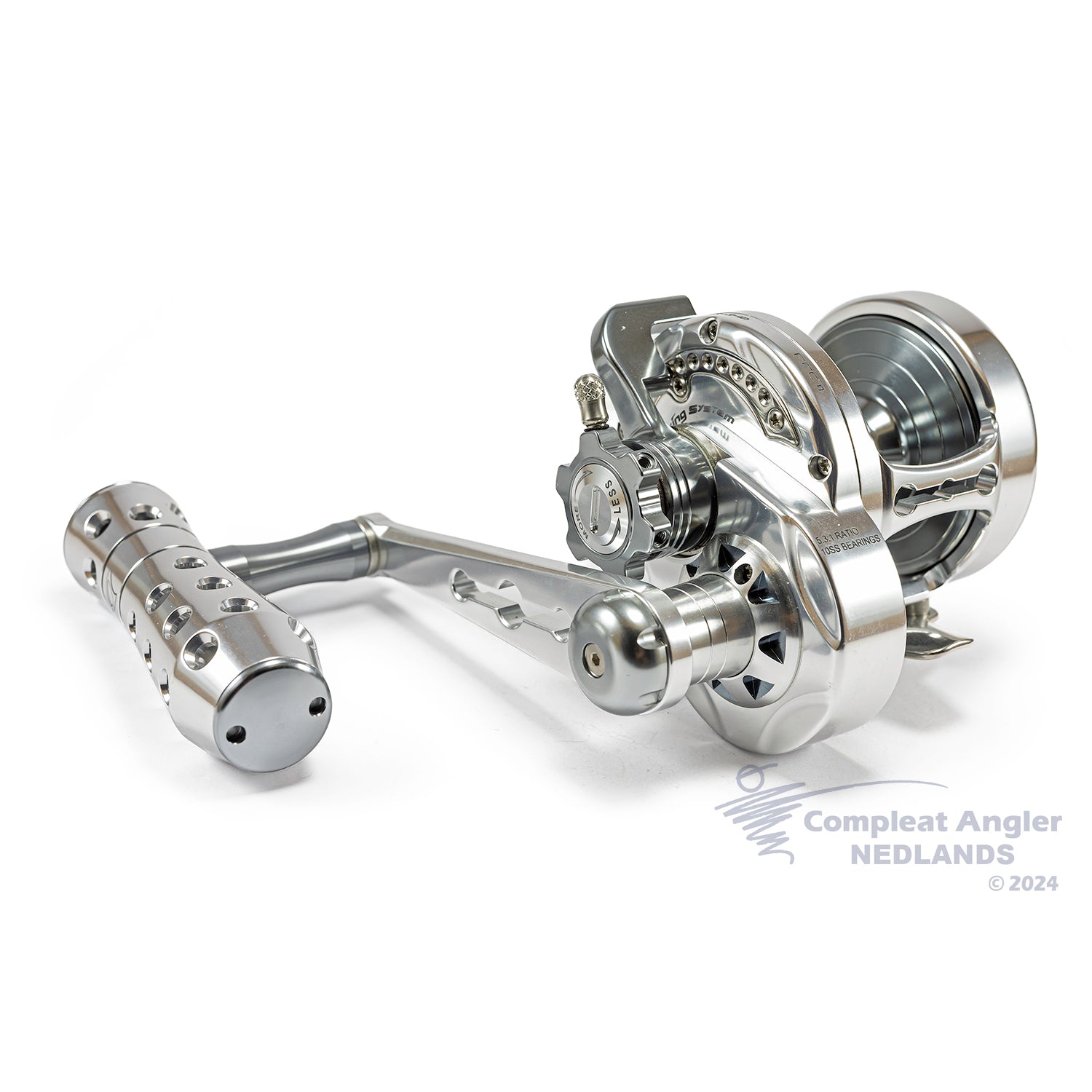Jigging Master Monster Game w/ Turbo Knob PE4 R/H Silver/Titanium