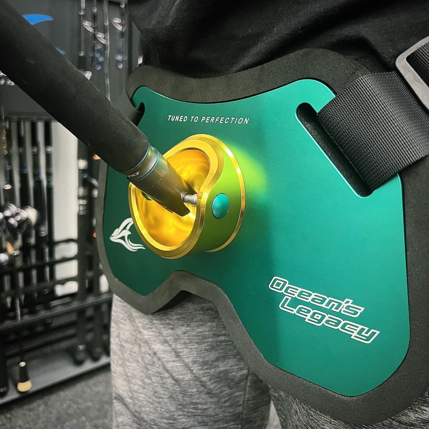 Oceans Legacy Twin Bearing Pin Fighting Gimbal Seafoam Green