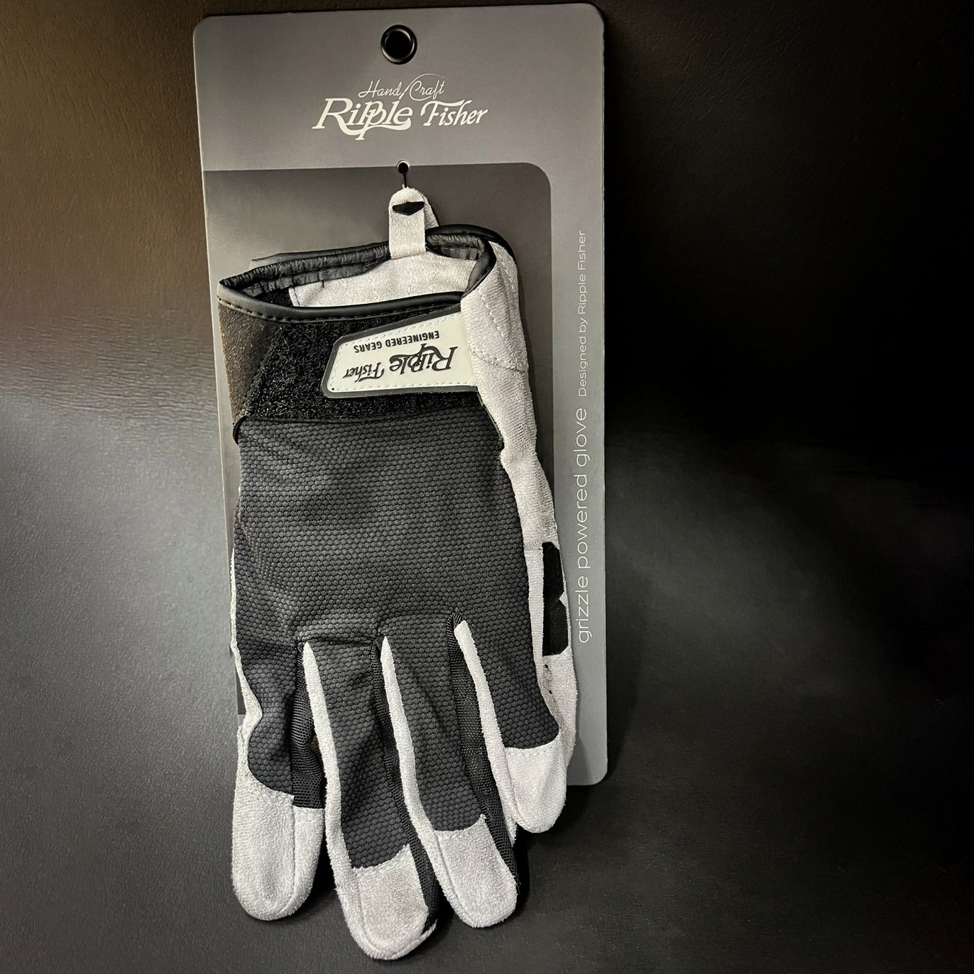 Ripple Fisher Grizzle Powered Glove Cover