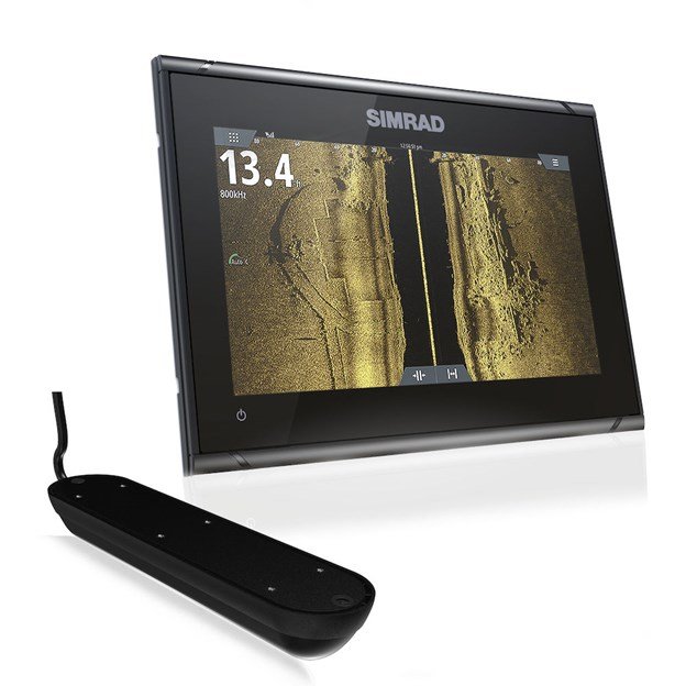 Simrad Go 9 with Active Imaging 3 in 1 Transducer and CMap Max N Bundle