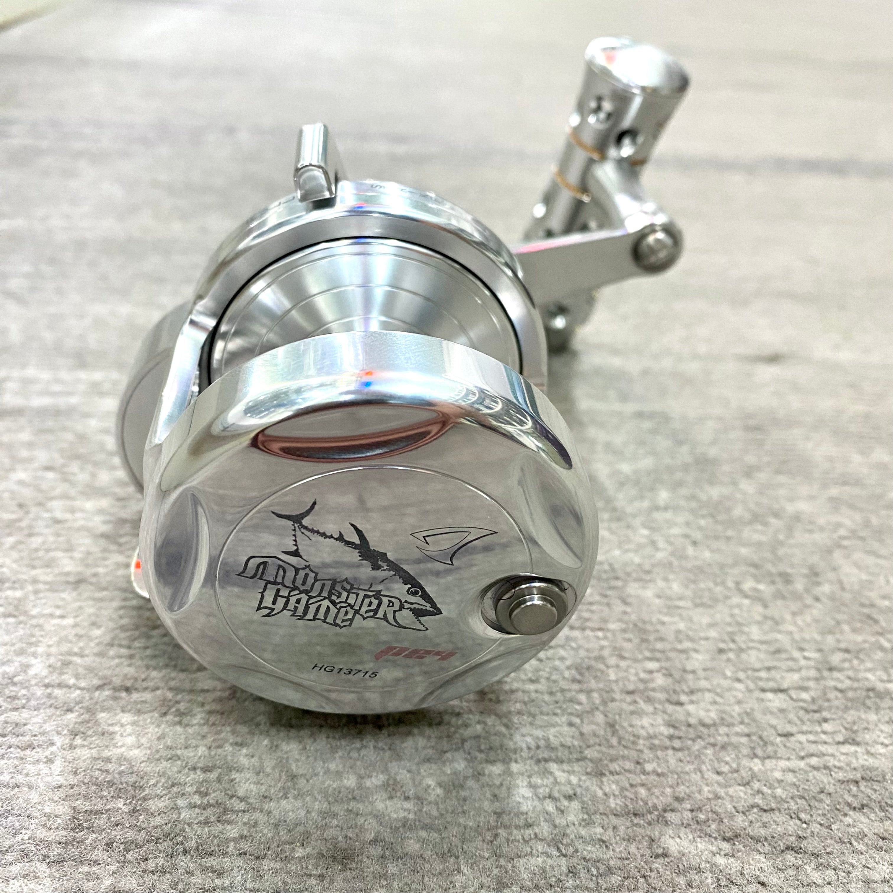 Jigging Master Monster Game PE4 Right Handed Sivler SIlver