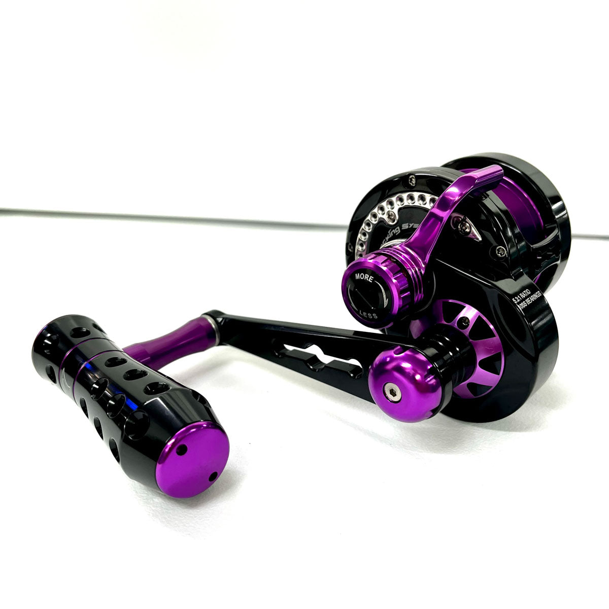 Jigging Master Monster Game PE3 Right Handed Black / Purple