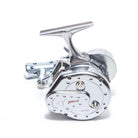 Jigging Master PE5n Underhead Right Handed Grey Silver