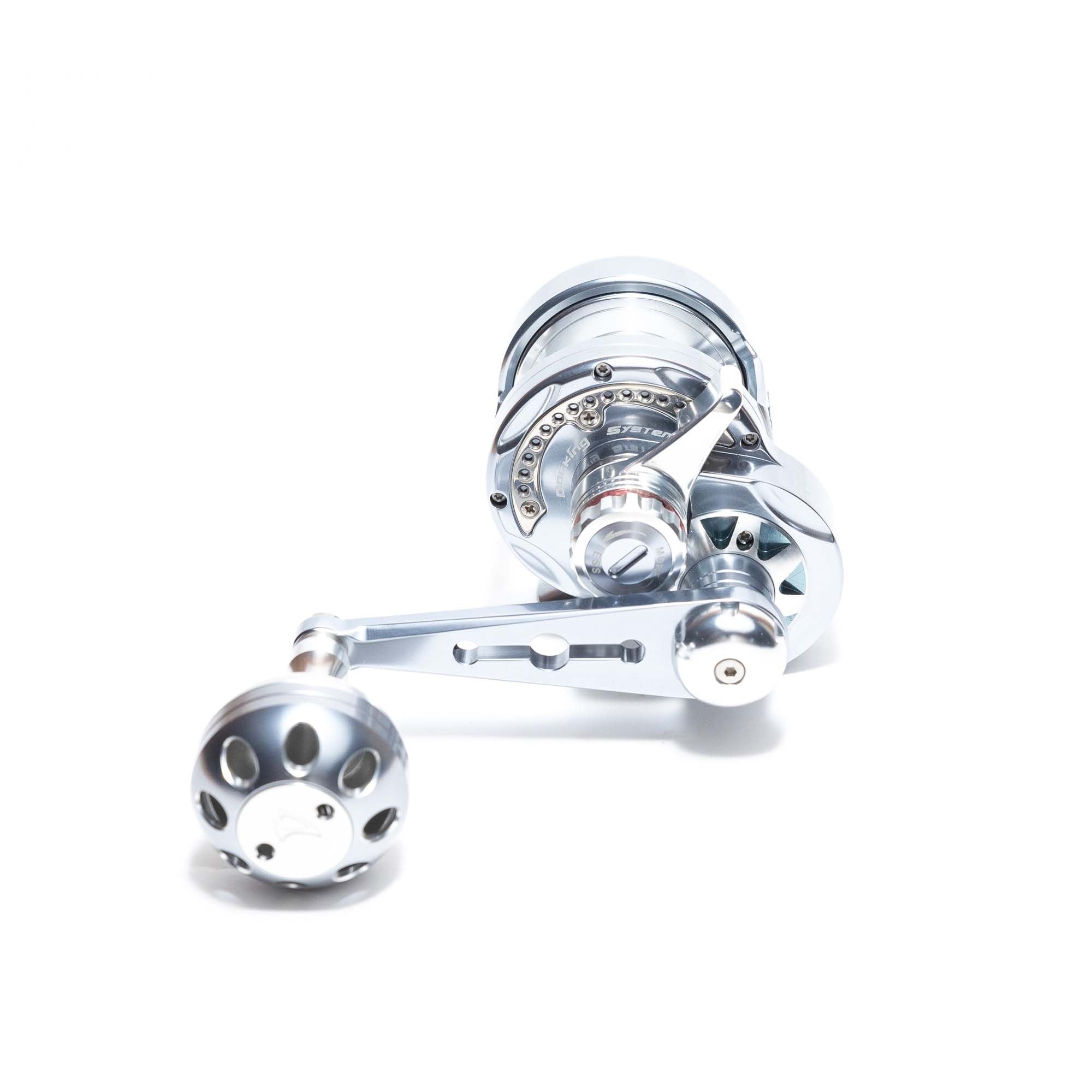 Jigging Master Powerspell PE2 Right Handed Grey Silver